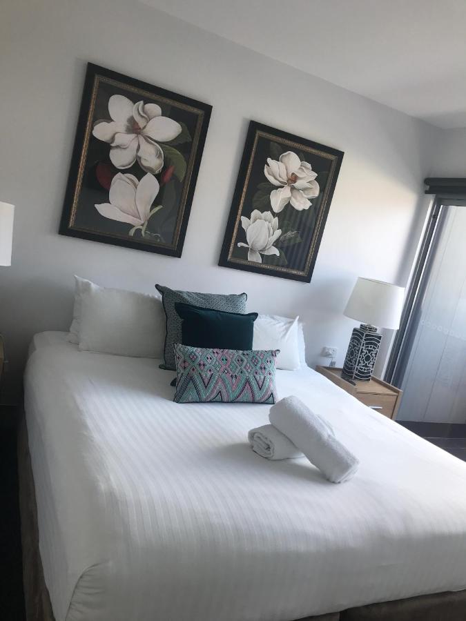 Crown On Darby Newcastle Aparthotel Εξωτερικό φωτογραφία
