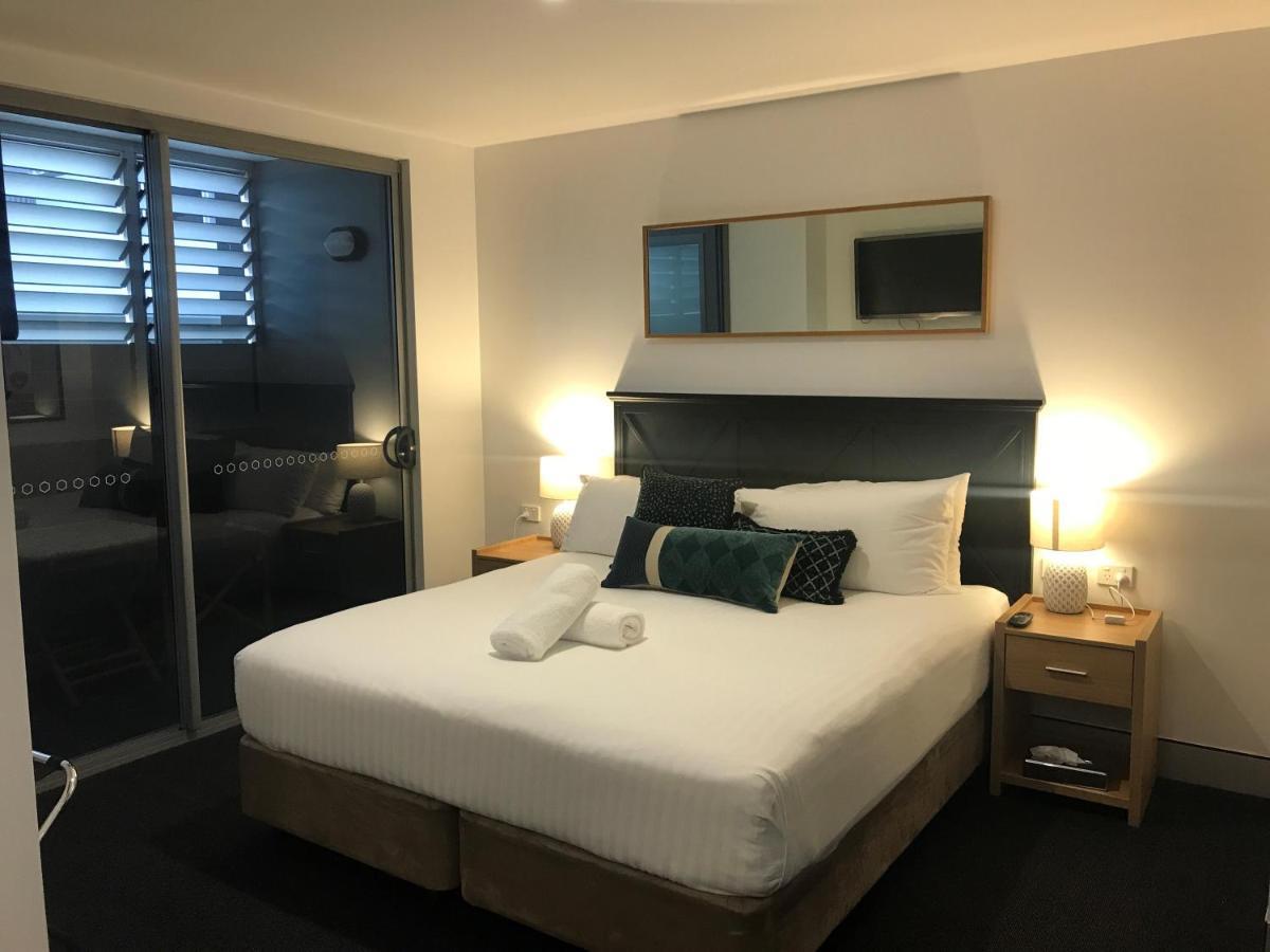 Crown On Darby Newcastle Aparthotel Εξωτερικό φωτογραφία