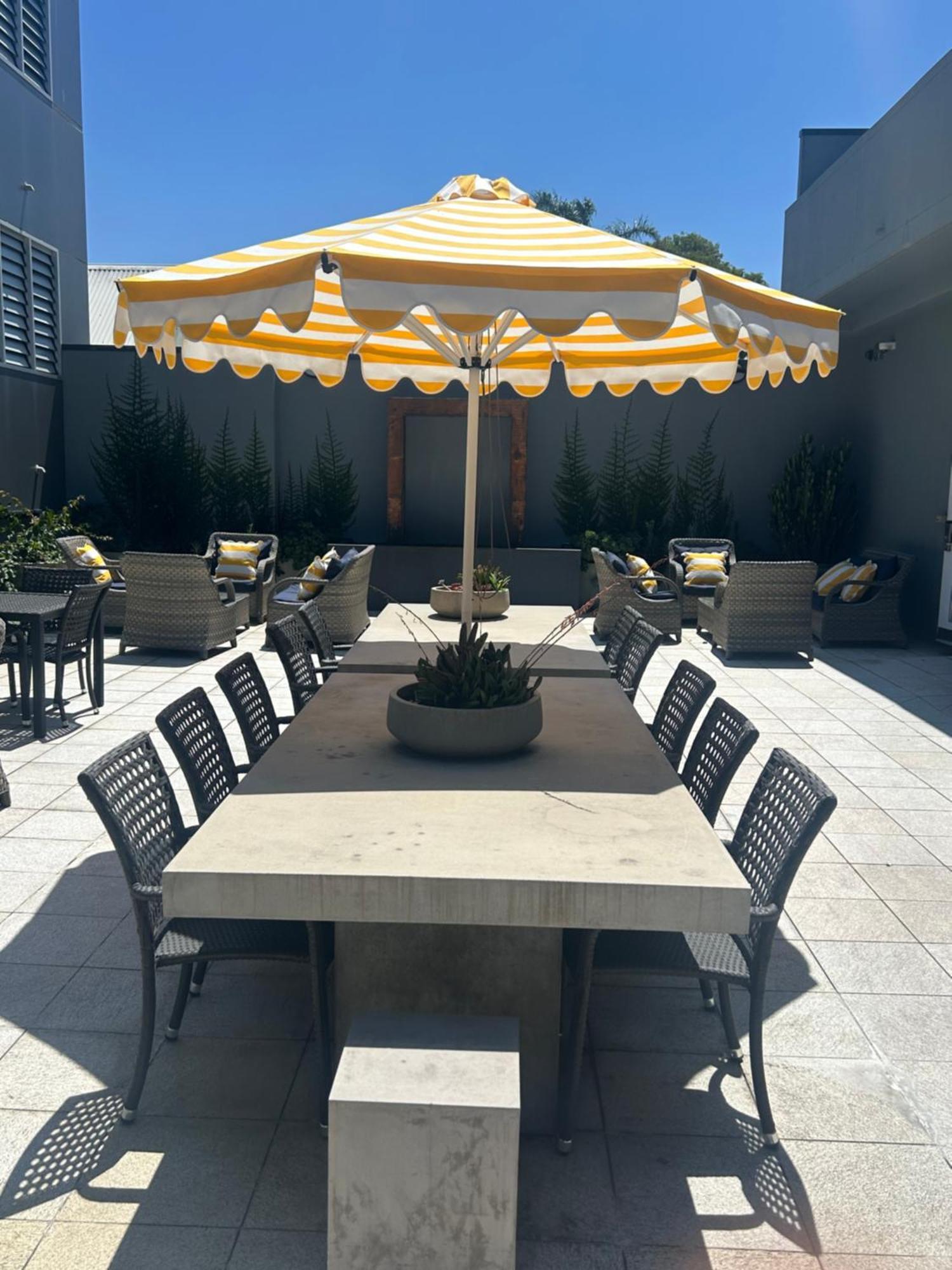 Crown On Darby Newcastle Aparthotel Εξωτερικό φωτογραφία
