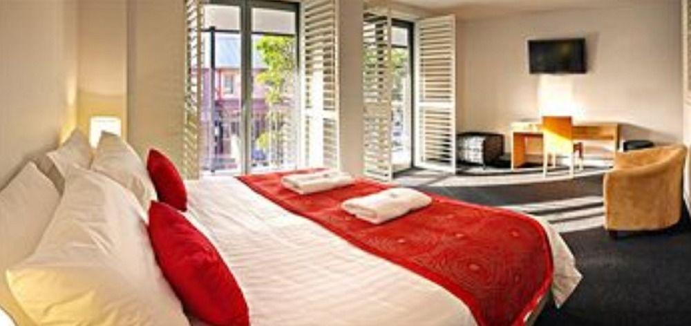 Crown On Darby Newcastle Aparthotel Εξωτερικό φωτογραφία