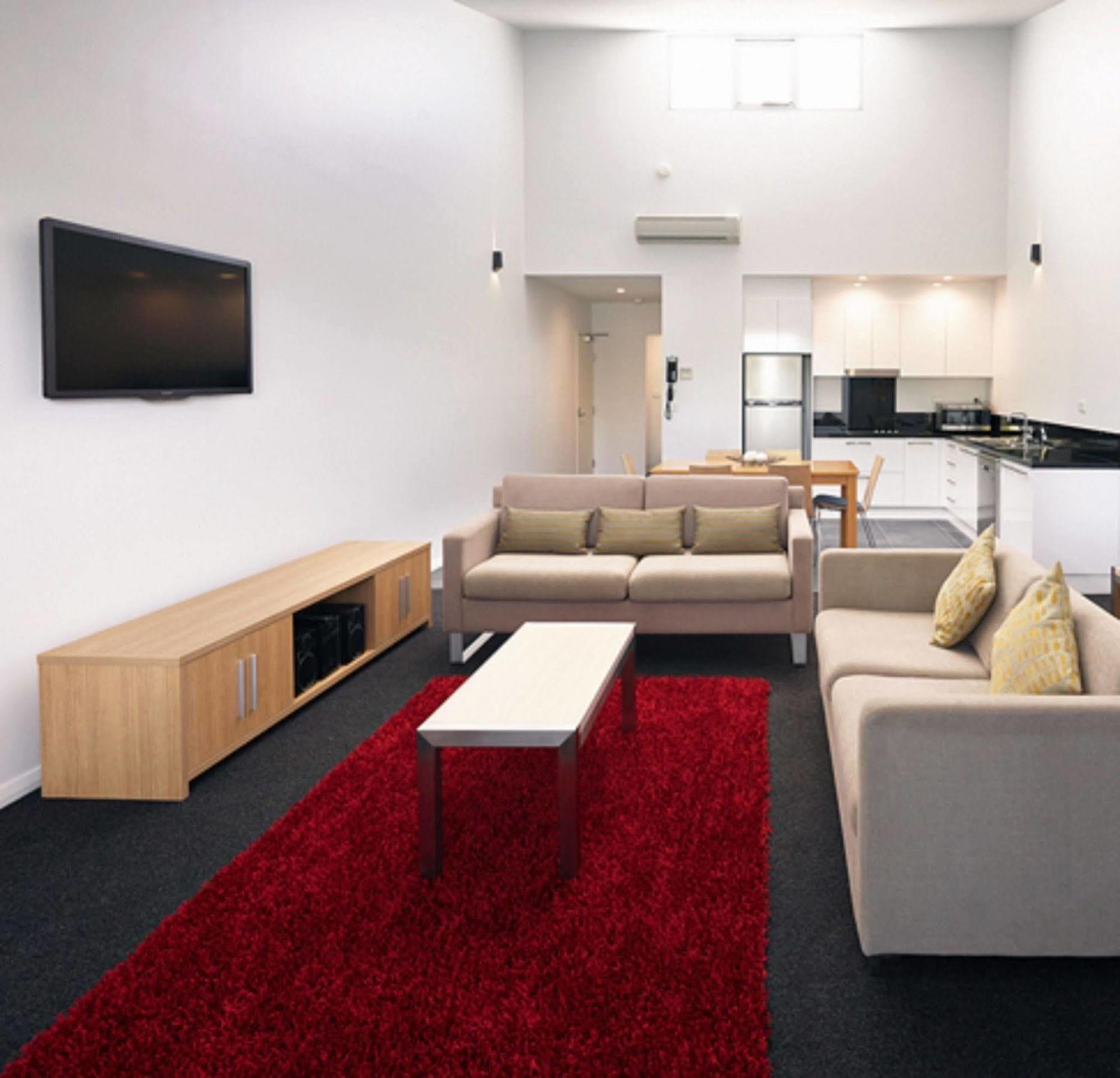 Crown On Darby Newcastle Aparthotel Εξωτερικό φωτογραφία
