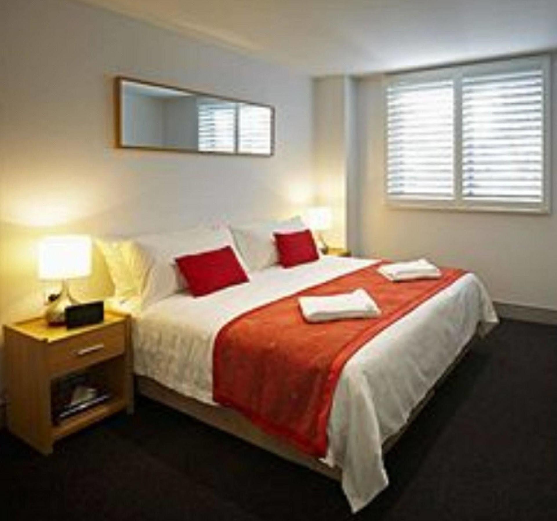 Crown On Darby Newcastle Aparthotel Εξωτερικό φωτογραφία